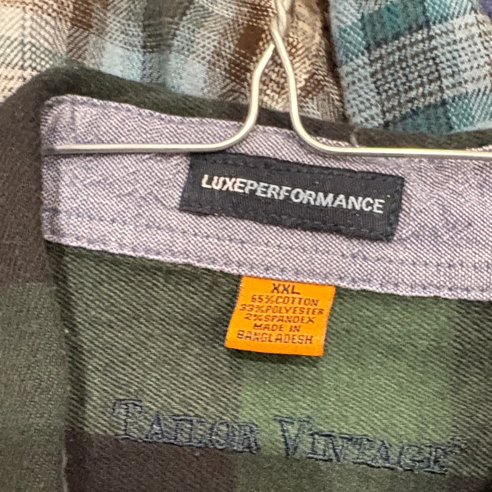 Men's set of 6 XXL  Plaid Flannel Shirts - Classic Button-Down - Picture 2 of 7